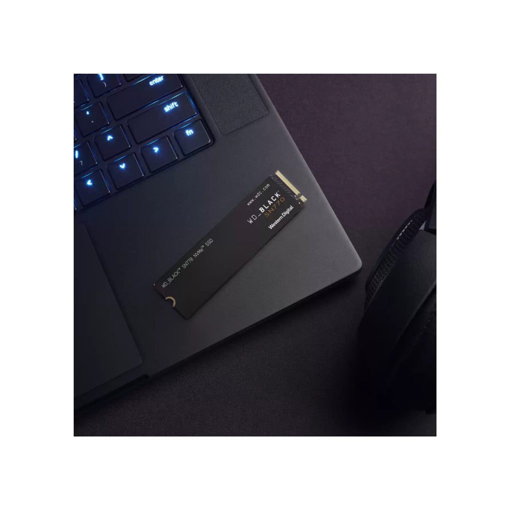 SSD WD Black 2TB SN770 NVME M.2 PCI Express WDS200T3X0E PCIe 4.0 x4